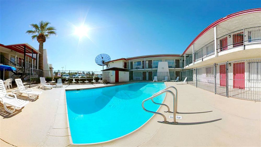 Econo Lodge Tucson Exterior photo