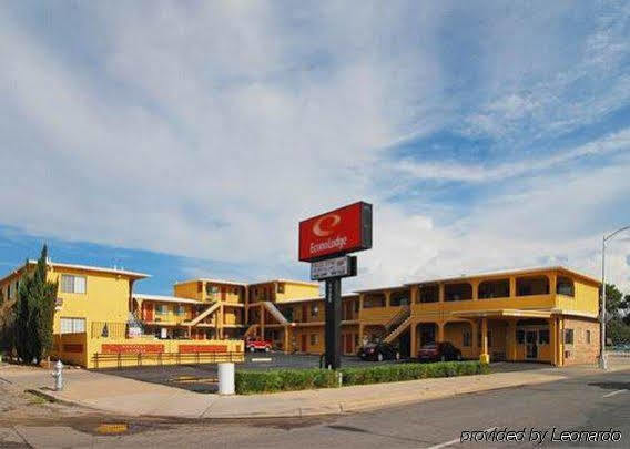 Econo Lodge Tucson Exterior photo